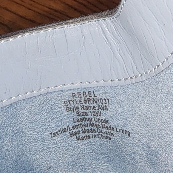 Rebel Wilson Rhythm and blues Ava chunky heeled mules size 10wide - Picture 4 of 9